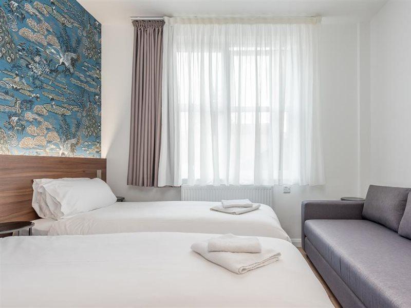 Queens Drive Hotel At Finsbury Park Londres Extérieur photo